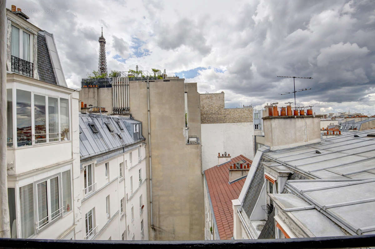 Appartement à PARIS-7E