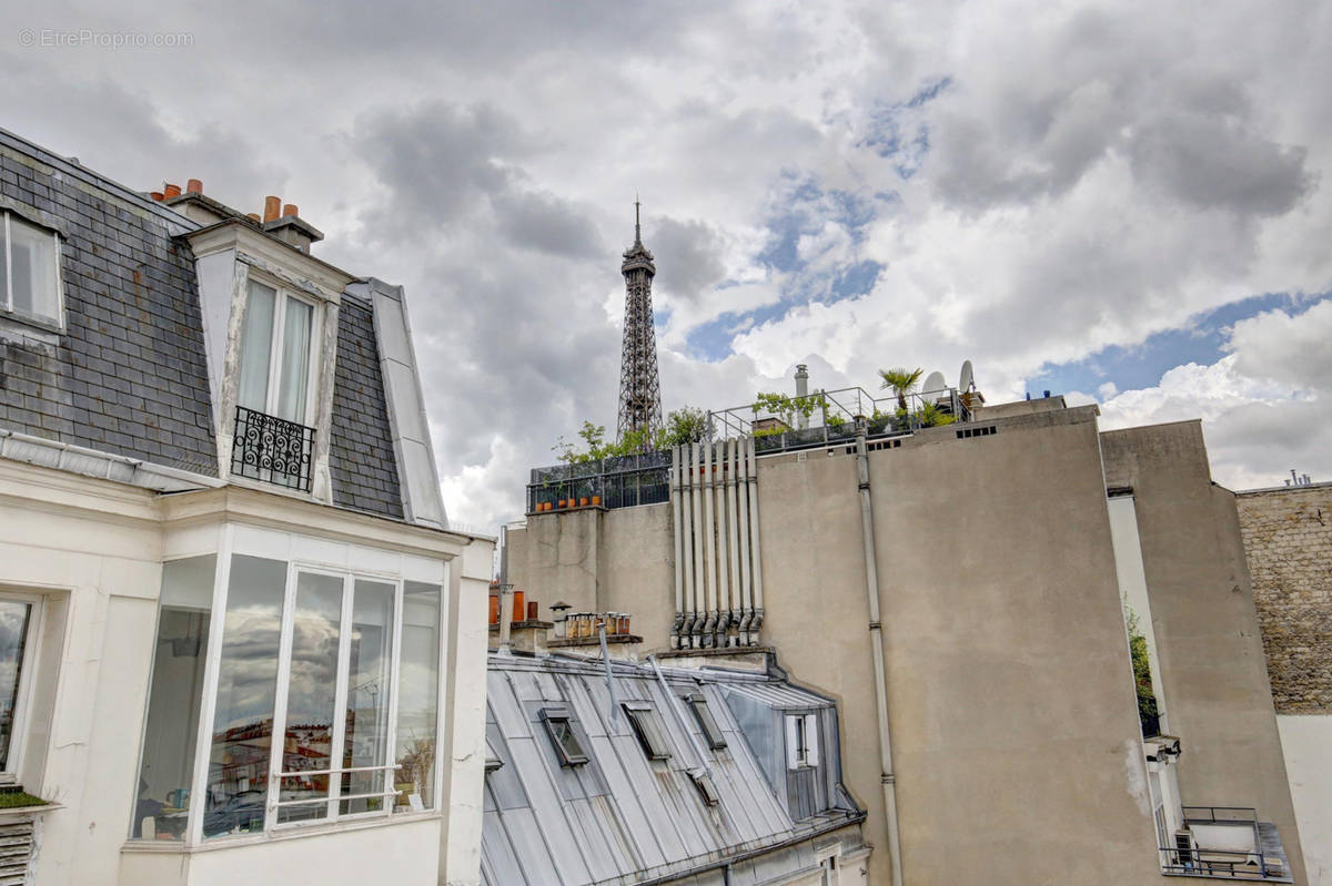 Appartement à PARIS-7E