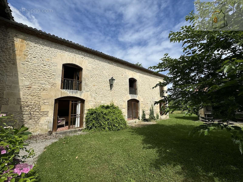 Maison à VERTEILLAC