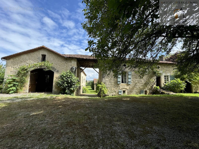 Maison à VERTEILLAC