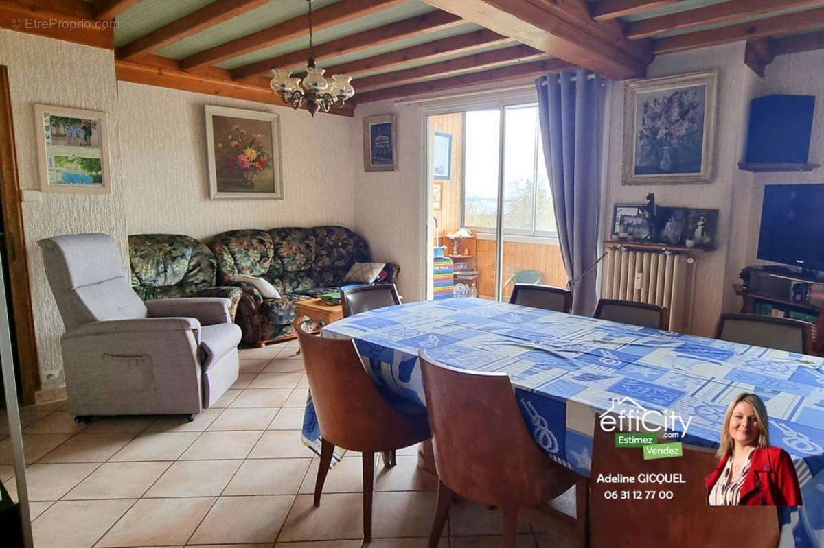 Appartement à MIRIBEL