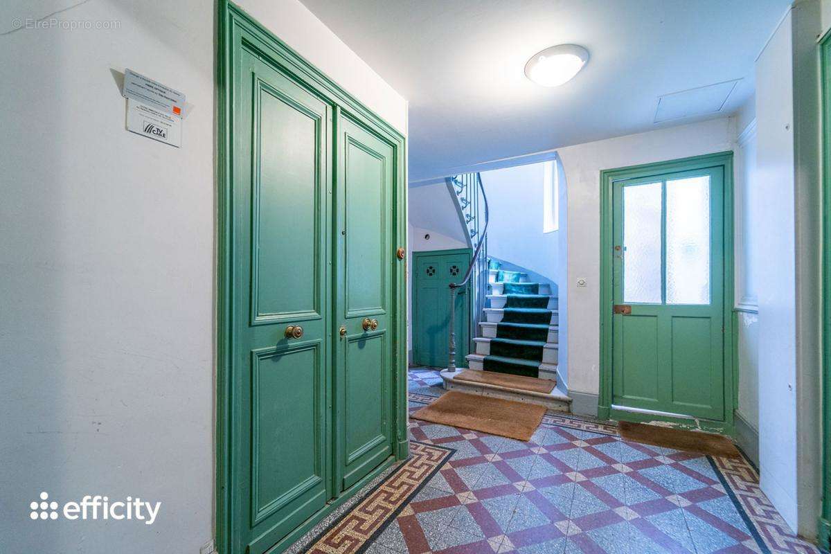 Appartement à PARIS-7E