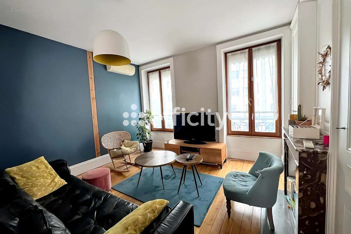 Appartement à VILLEURBANNE