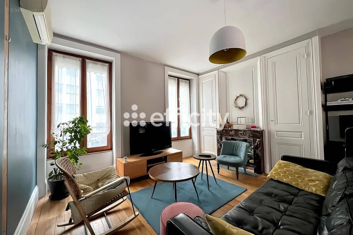 Appartement à VILLEURBANNE