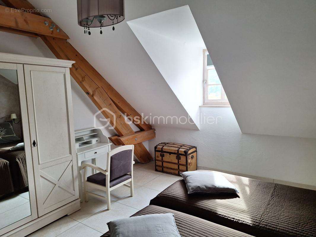 Appartement à MONT-DAUPHIN