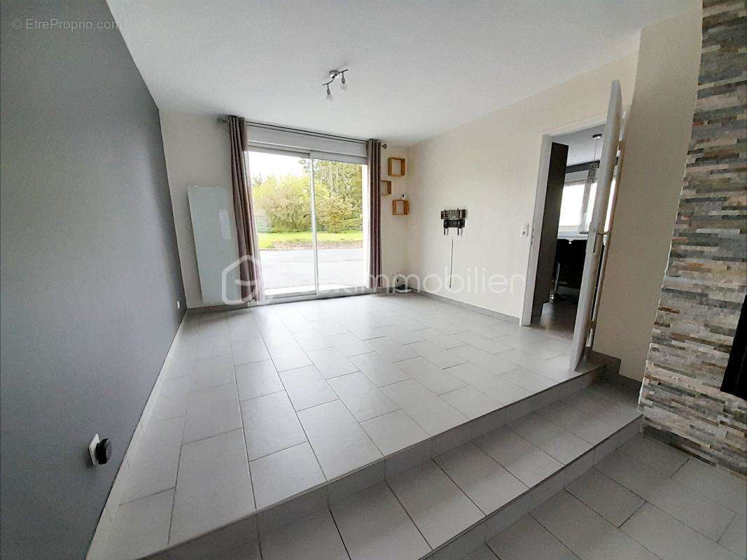 Appartement à MOURMELON-LE-GRAND