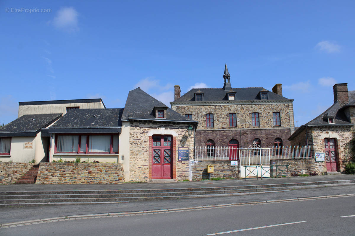 Appartement à RANNEE