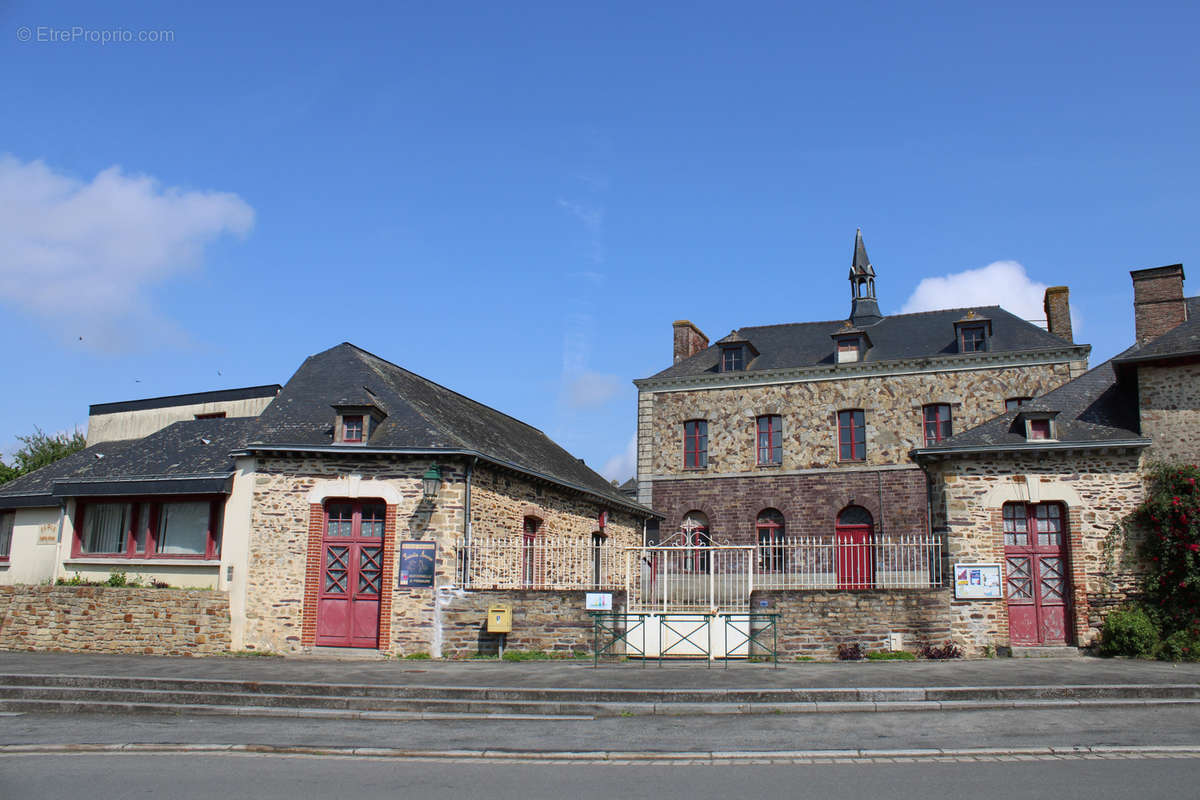 Appartement à RANNEE