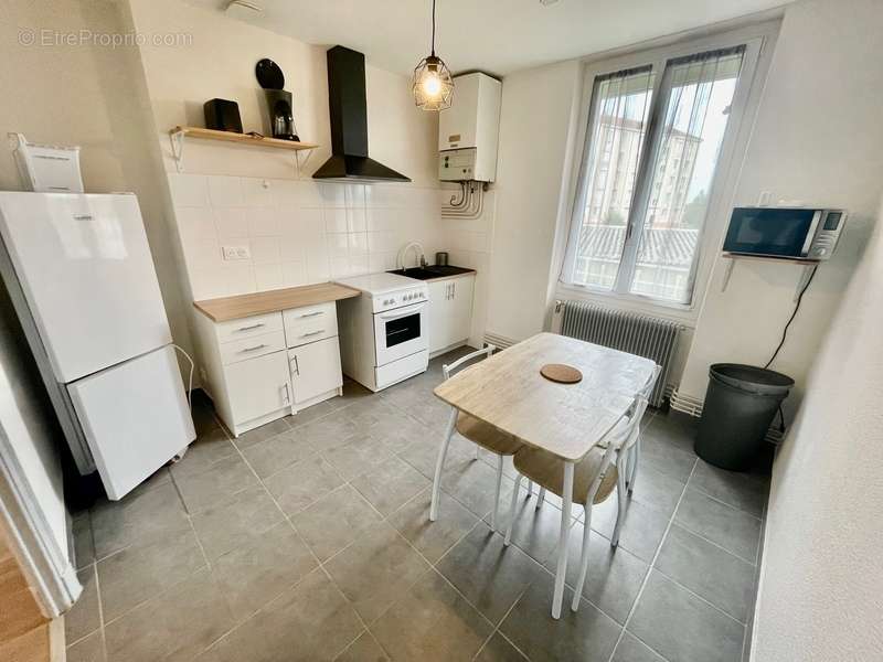 Appartement à PARAY-LE-MONIAL