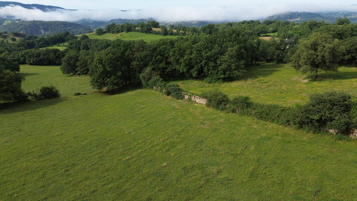 Terrain à ESPALION