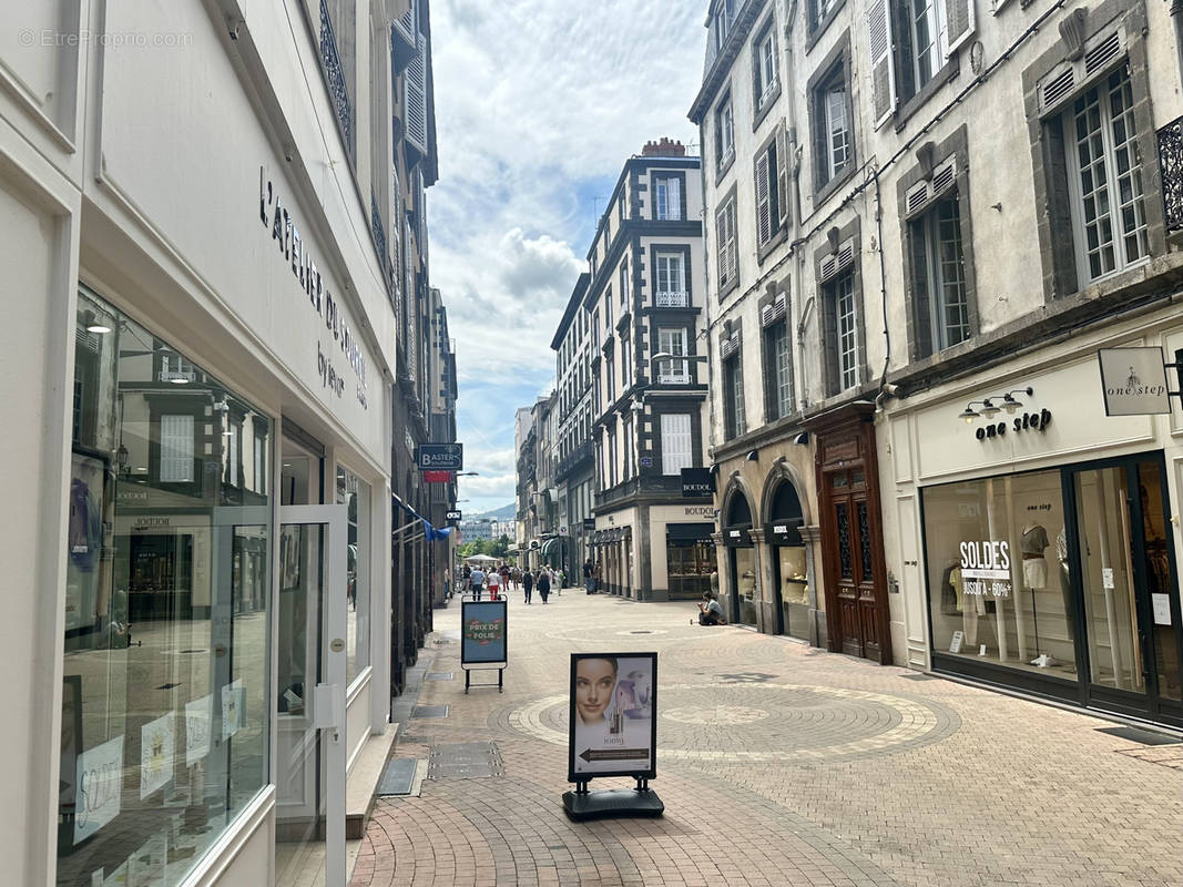 Commerce à CLERMONT-FERRAND