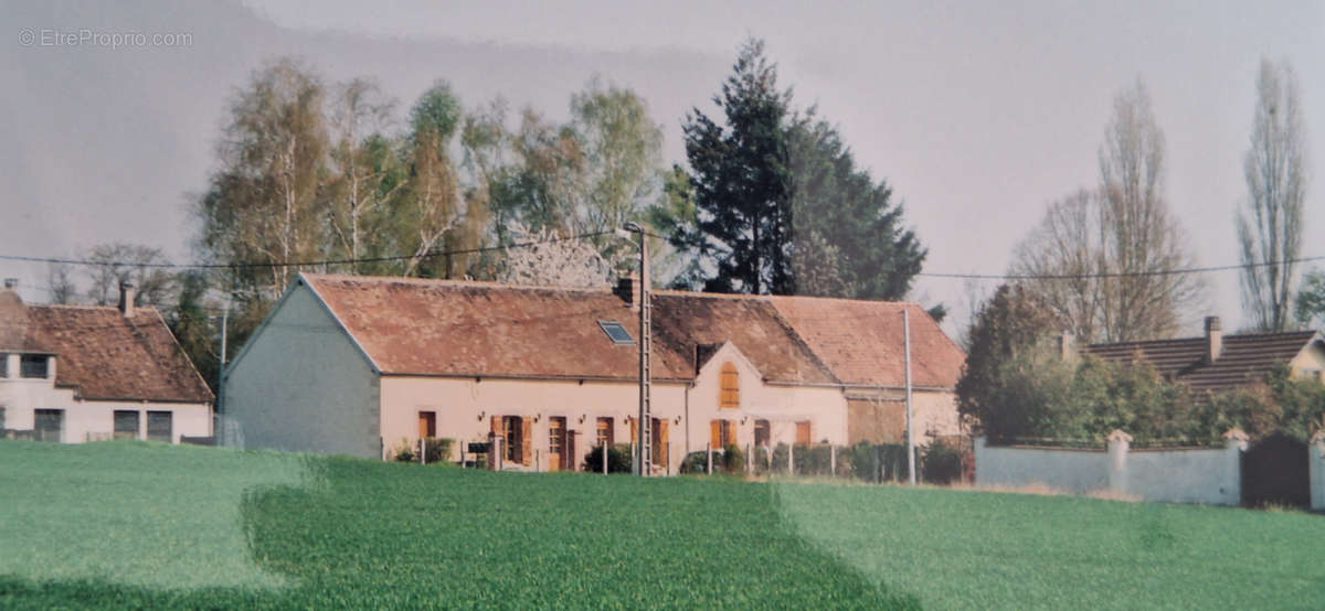 Maison à CORNANT