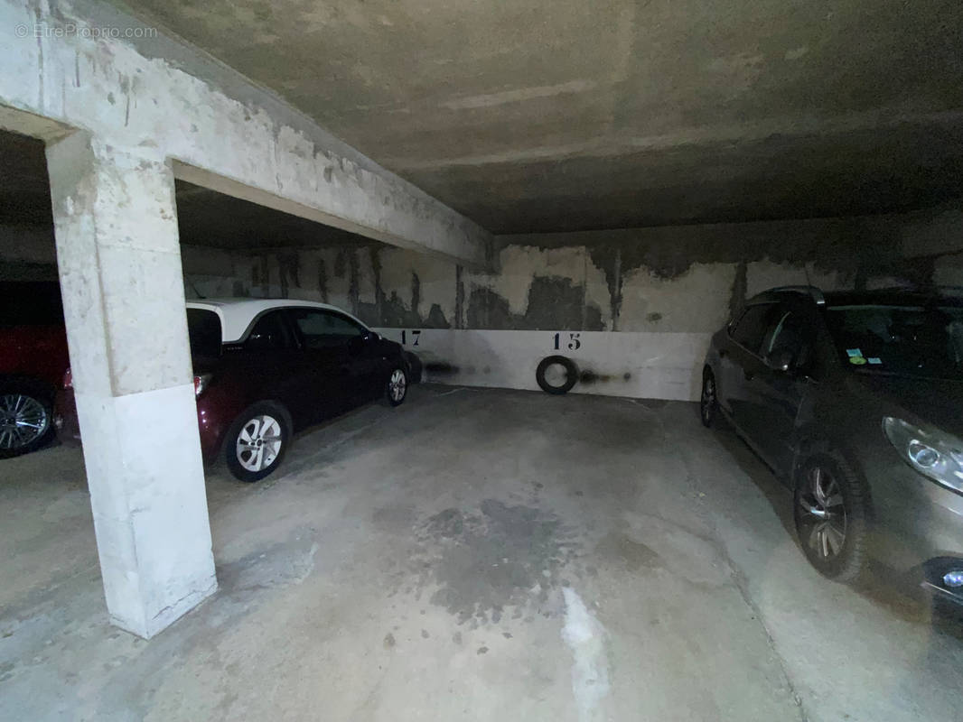 Parking à VIRY-CHATILLON