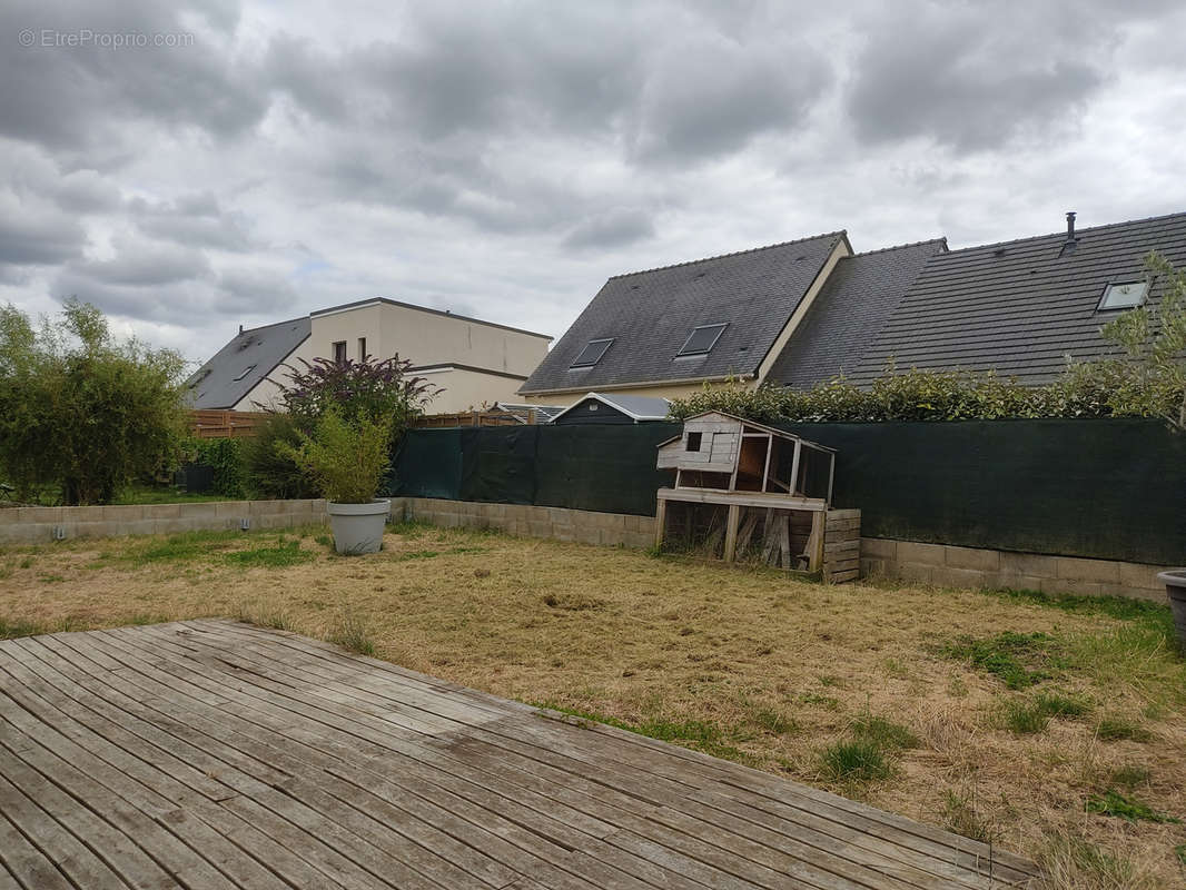 Maison à SARGE-LES-LE-MANS