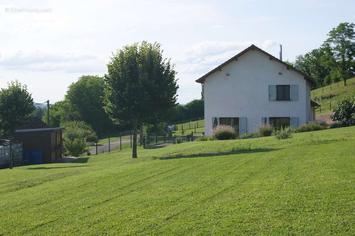 Maison à LES AVENIERES