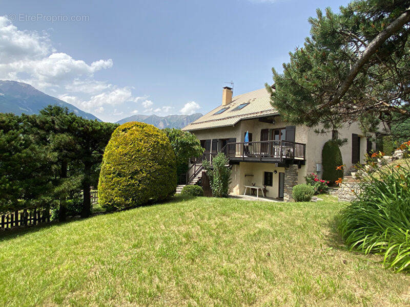 Photo 1 - Maison à SAINT-ANDRE-D&#039;EMBRUN