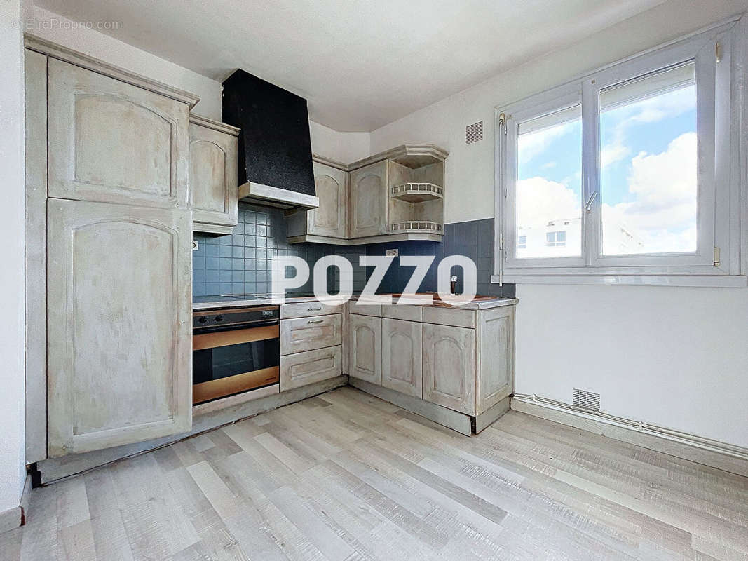 Appartement à HEROUVILLE-SAINT-CLAIR