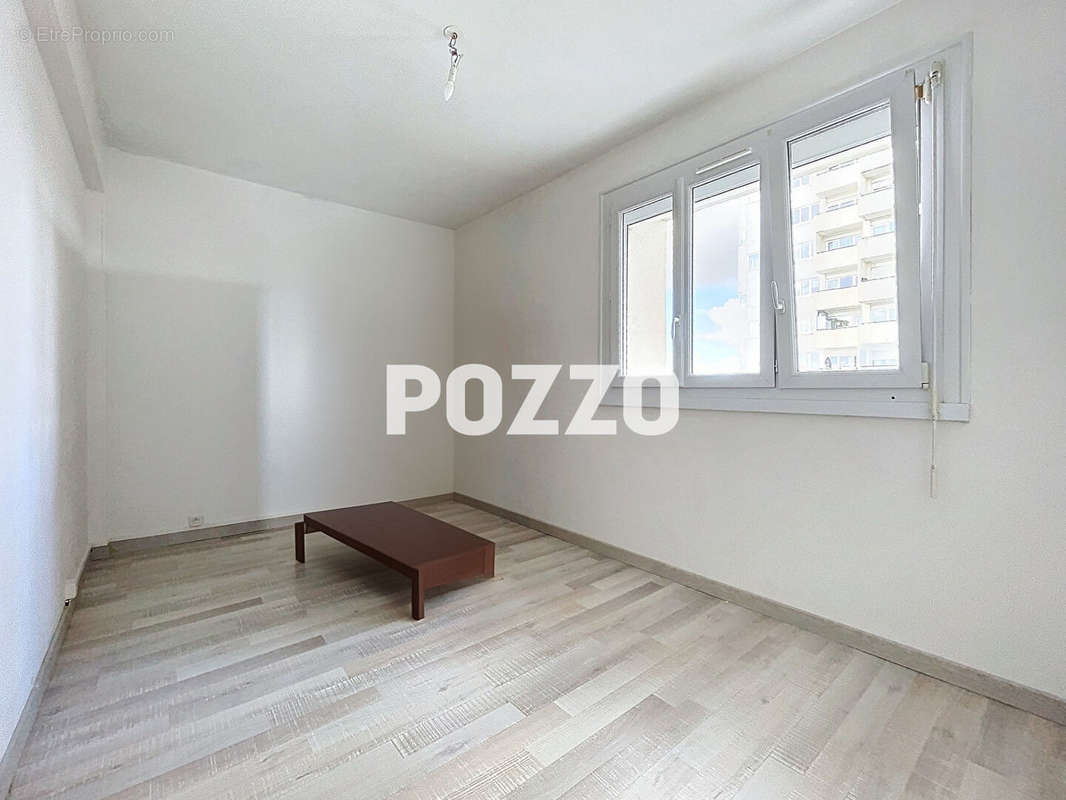 Appartement à HEROUVILLE-SAINT-CLAIR