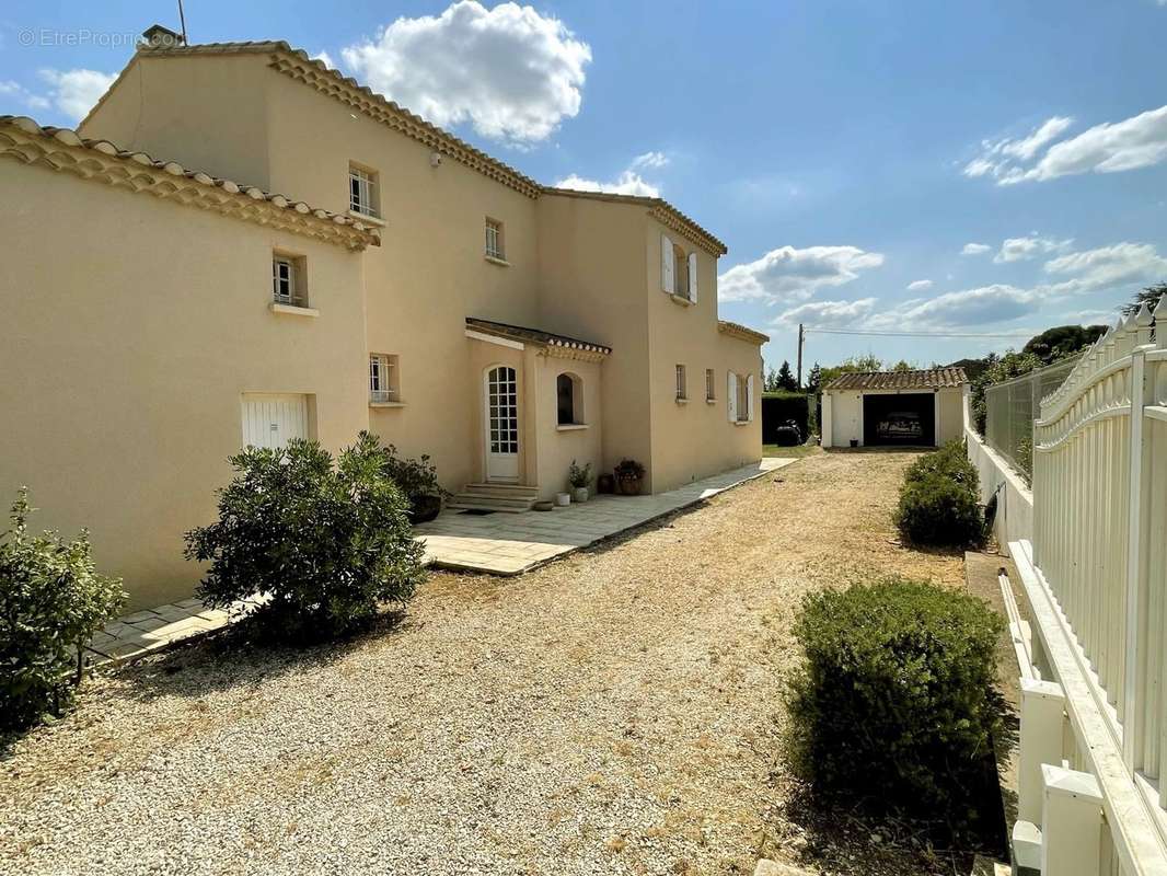 Maison à ARLES