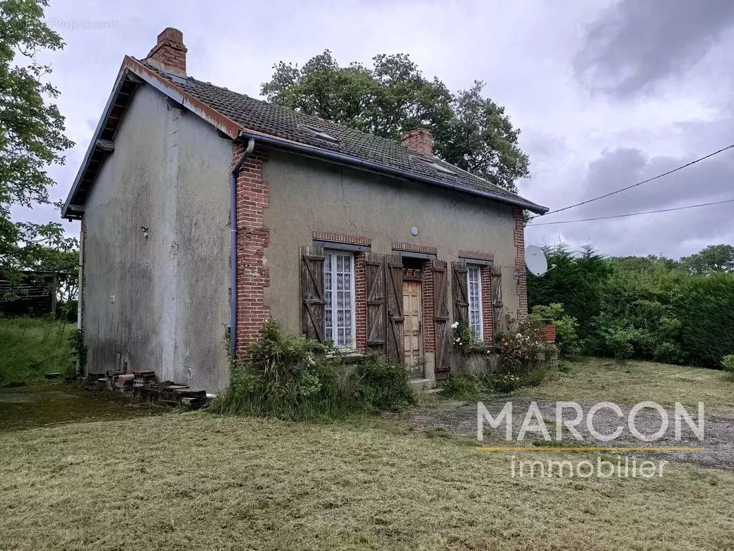 Maison à AUBUSSON