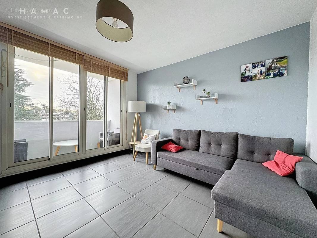 Appartement à SAINTE-FOY-LES-LYON