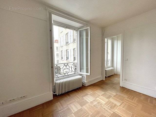 Appartement à MAISONS-ALFORT