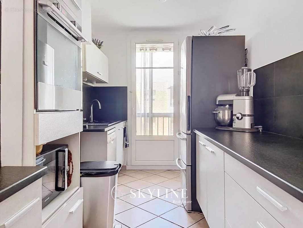 Appartement à MARSEILLE-13E