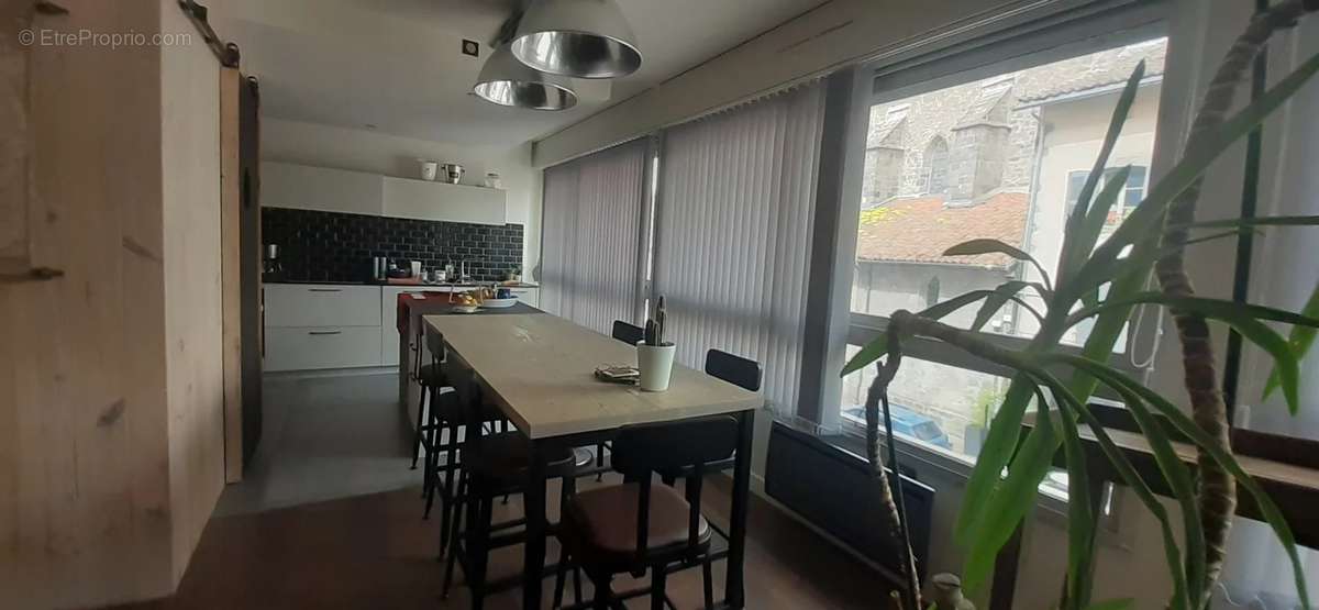 Appartement à AURILLAC