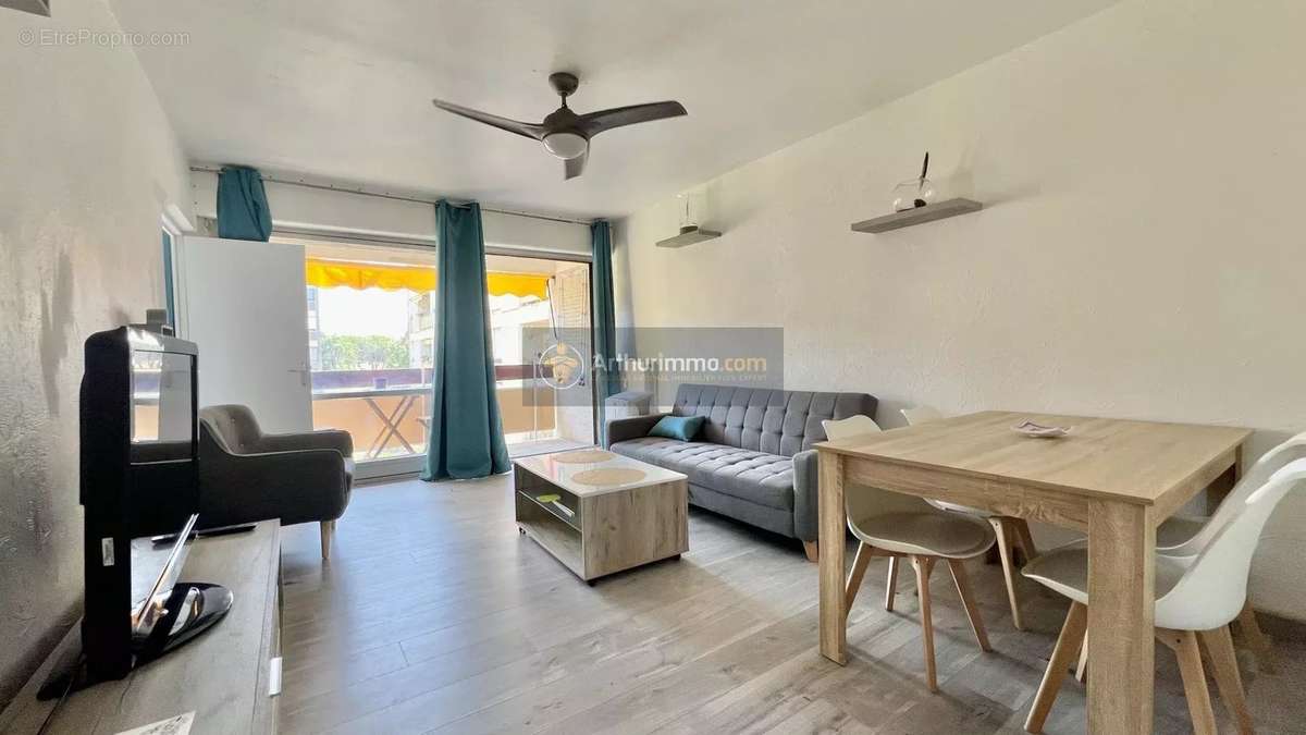 Appartement à FREJUS