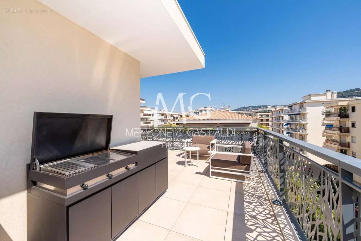 Appartement à CANNES