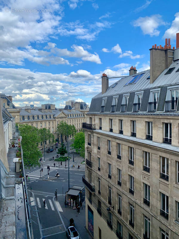 Appartement à PARIS-10E