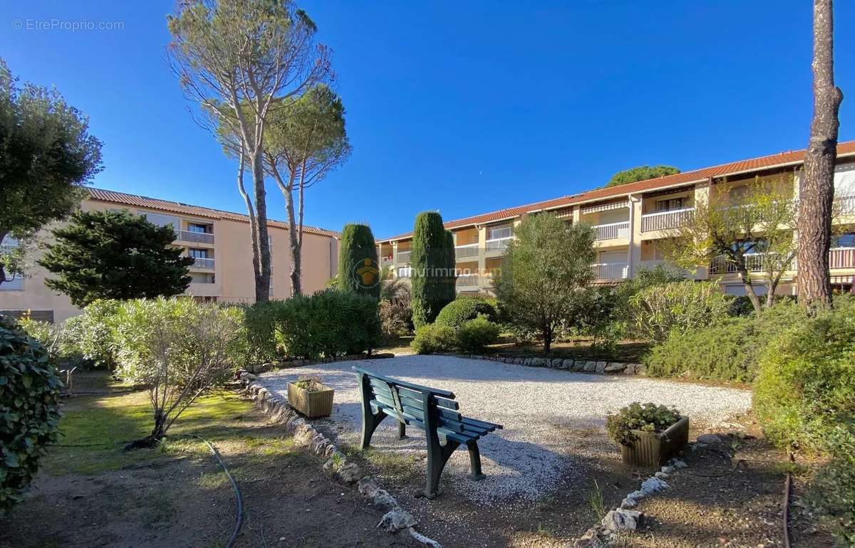 Appartement à FREJUS