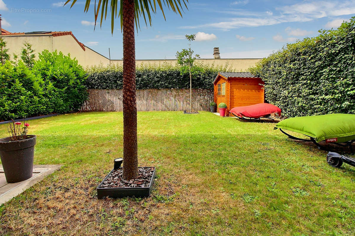 Appartement à COLOMBES