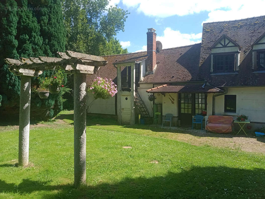 Maison à AVRECHY