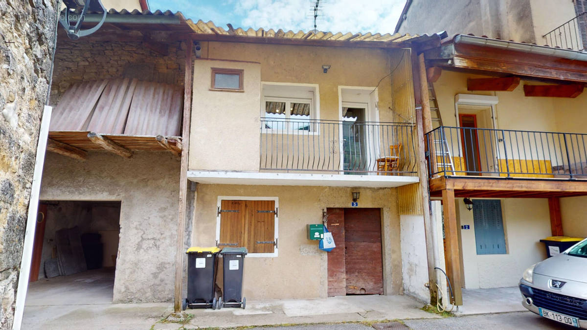 Maison à SAINT-RAMBERT-EN-BUGEY