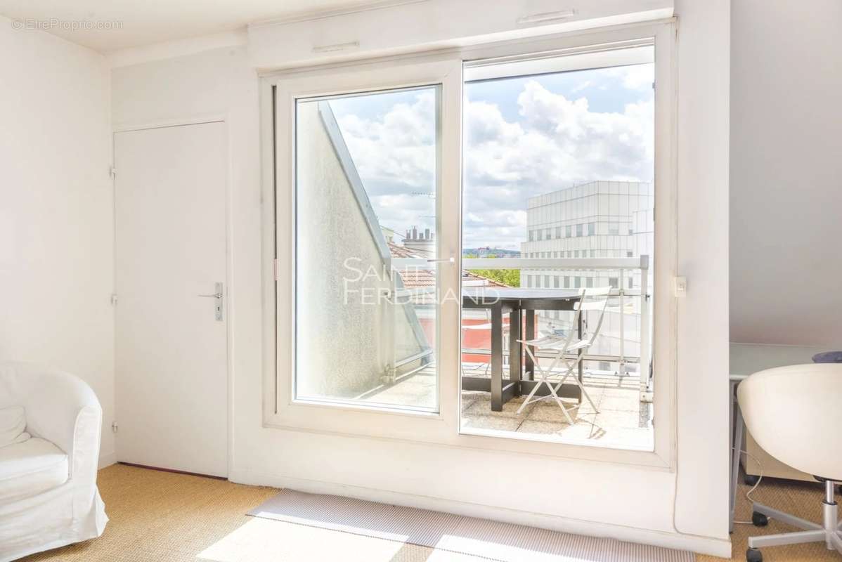 Appartement à BOULOGNE-BILLANCOURT