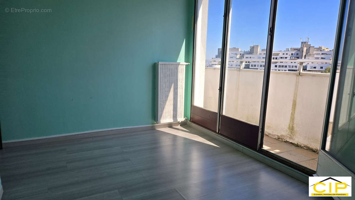 Appartement à PARIS-19E