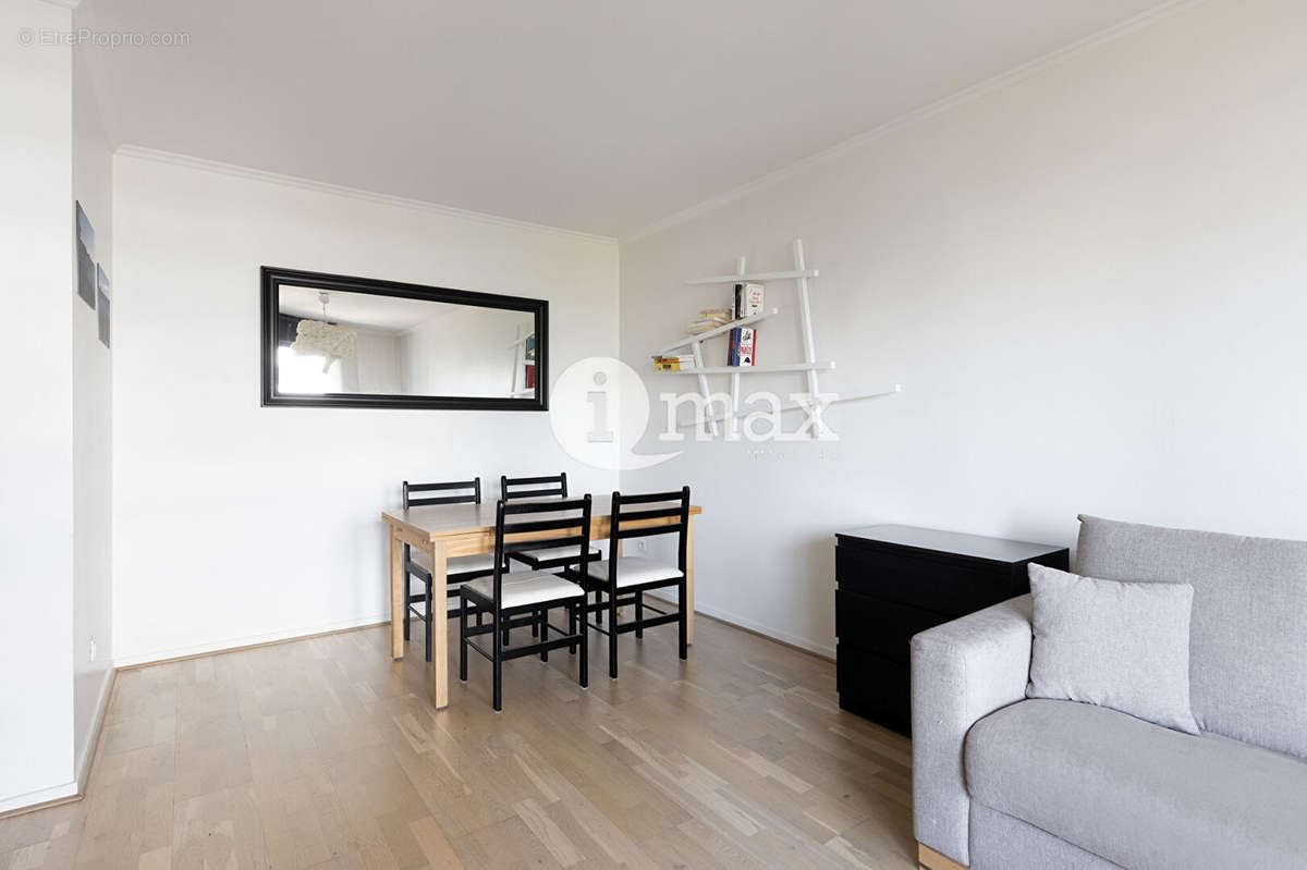 Appartement à LEVALLOIS-PERRET