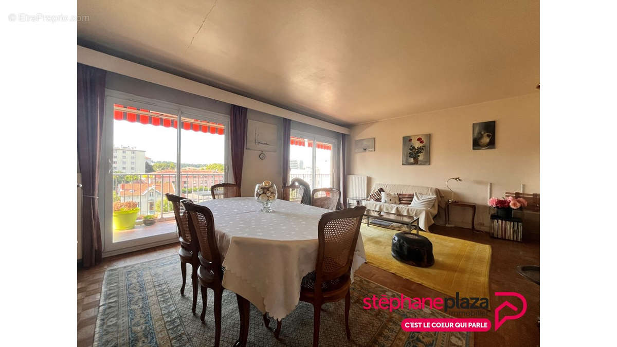 Appartement à LYON-4E