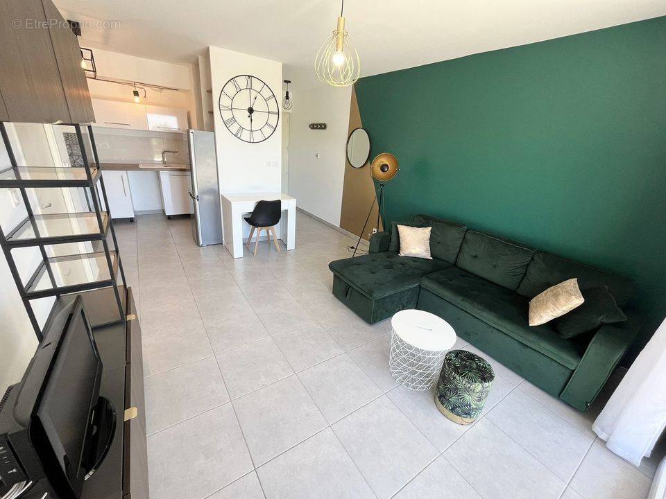 T2 - CHATEAU GOMBERT - 13013 - REZ DE JARDIN - TERASSE - Appartement à MARSEILLE-13E