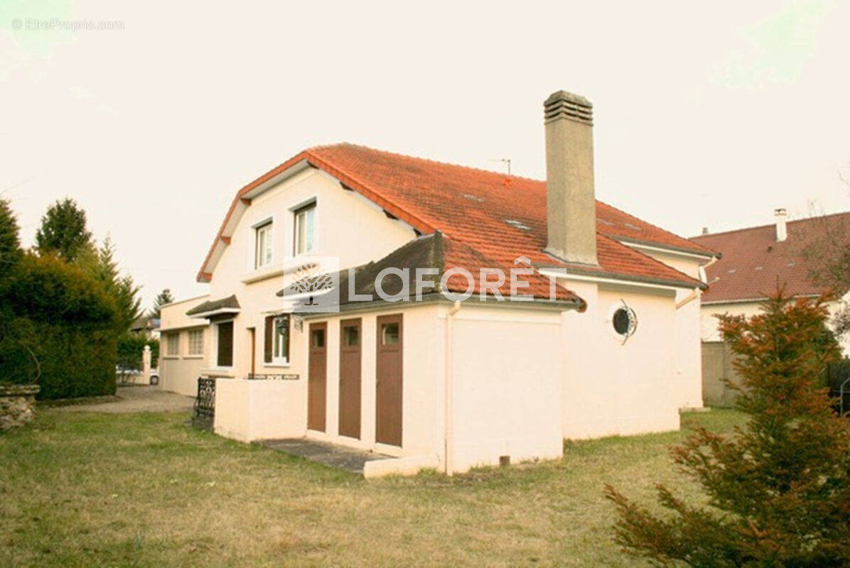 Maison à BOISSY-SAINT-LEGER