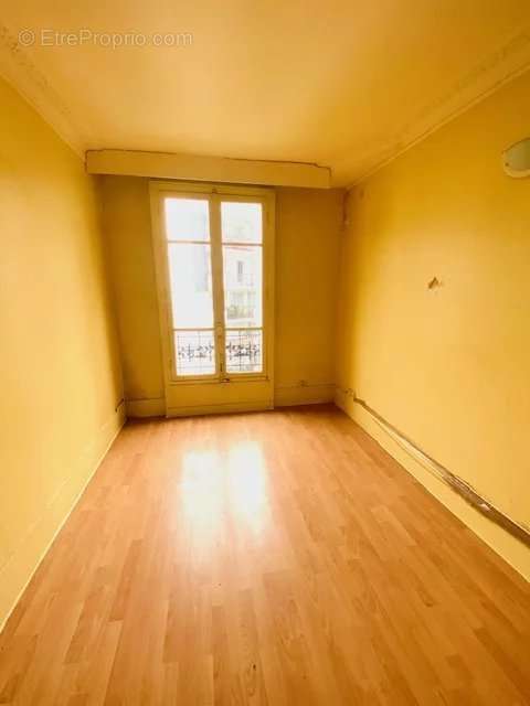 Appartement à PARIS-20E