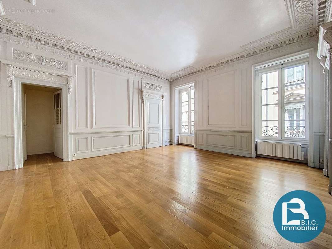 Appartement à LYON-1E