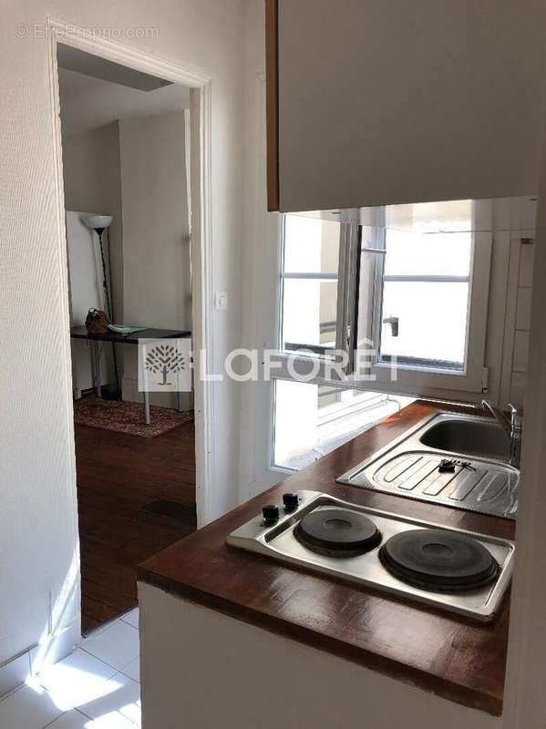 Appartement à PARIS-14E