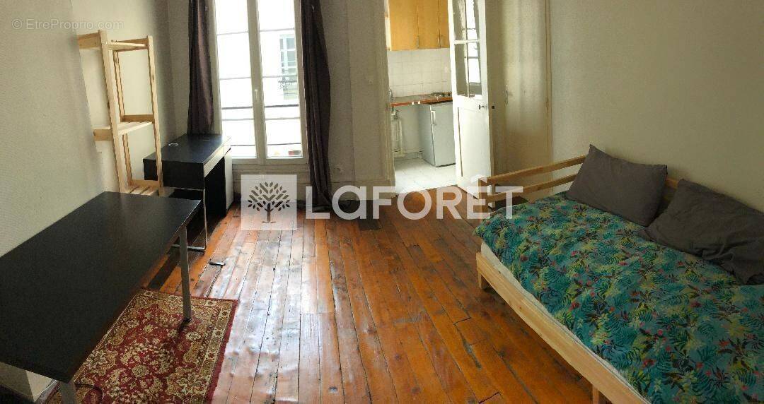 Appartement à PARIS-14E