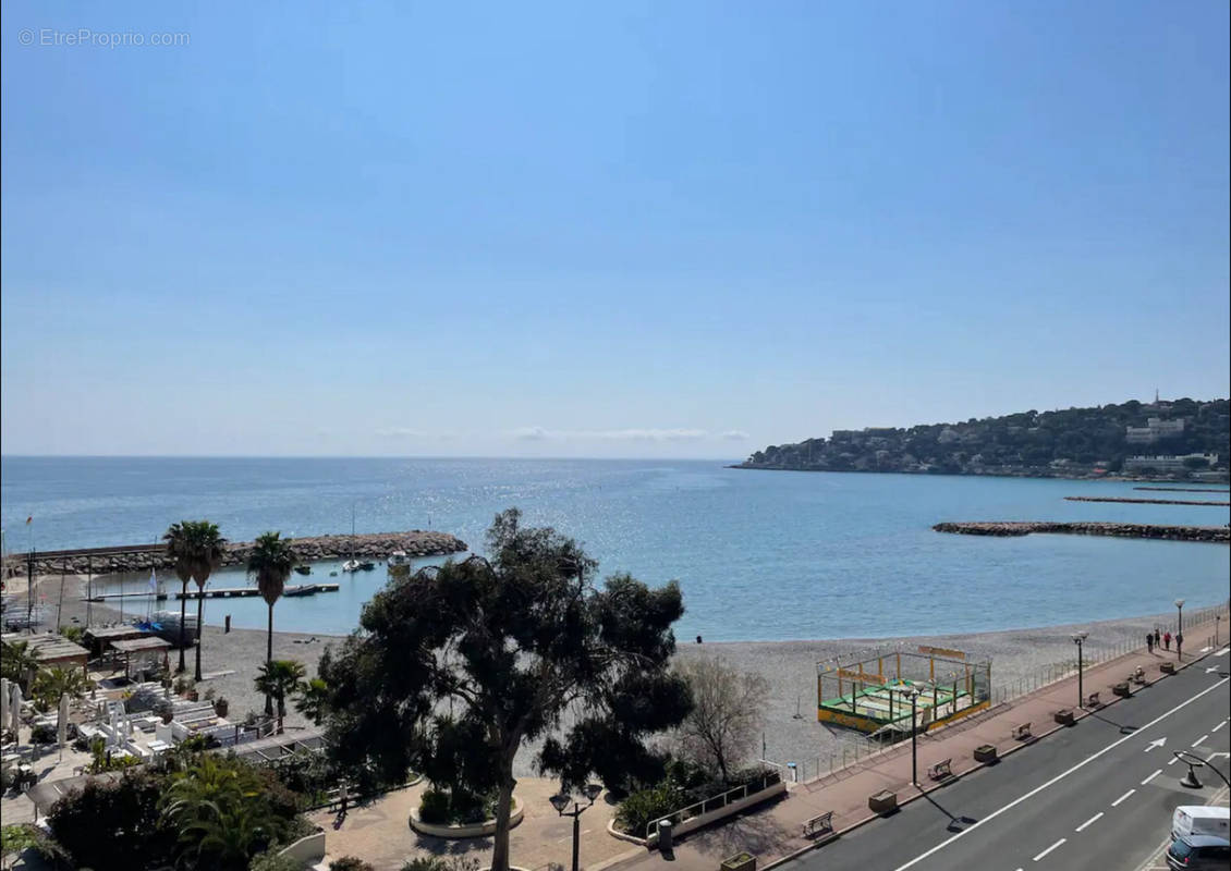 Appartement à ROQUEBRUNE-CAP-MARTIN