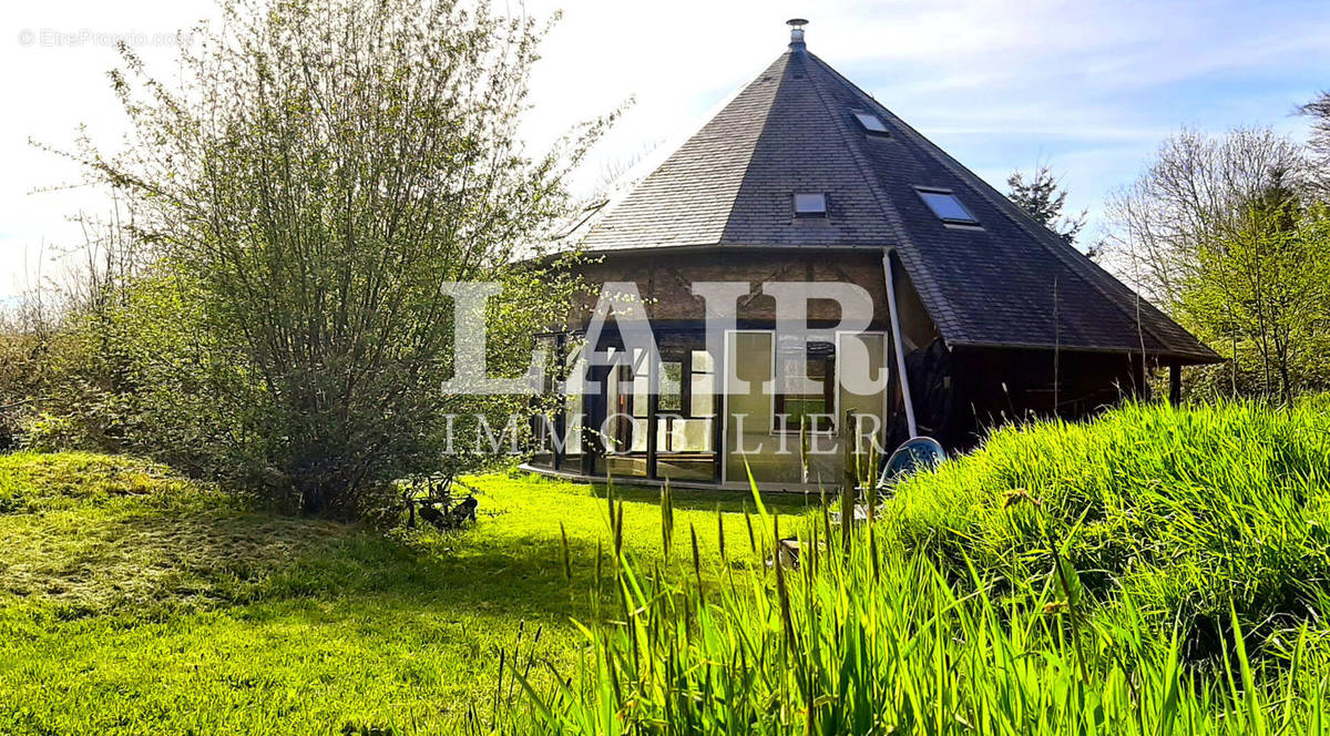 Maison à LA LANDE-DE-GOULT