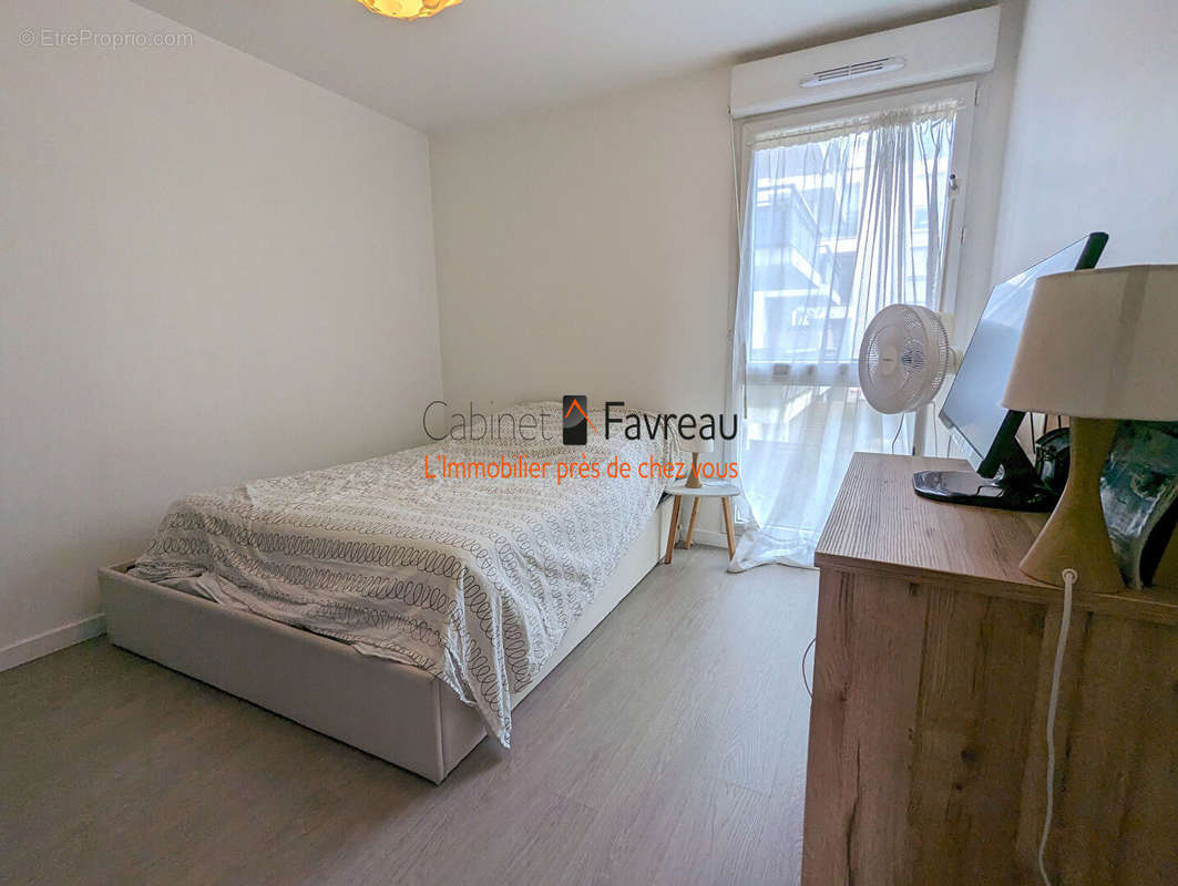 Appartement à FRESNES