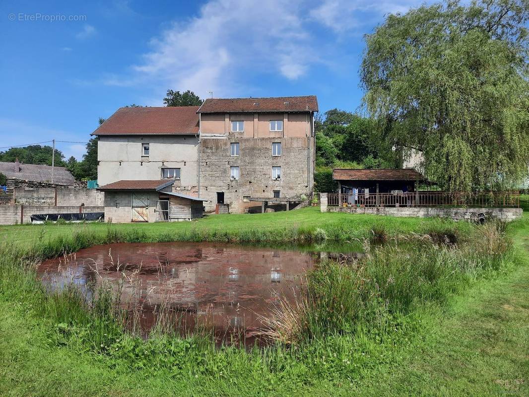 Maison à HADOL