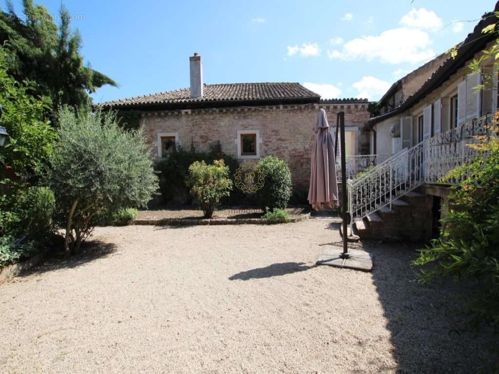 Maison à TOURNUS